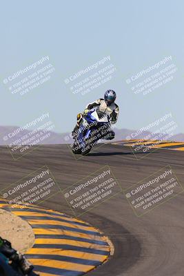 media/Dec-18-2022-SoCal Trackdays (Sun) [[8099a50955]]/Turns 9 and 10 Set 1 (1045am)/